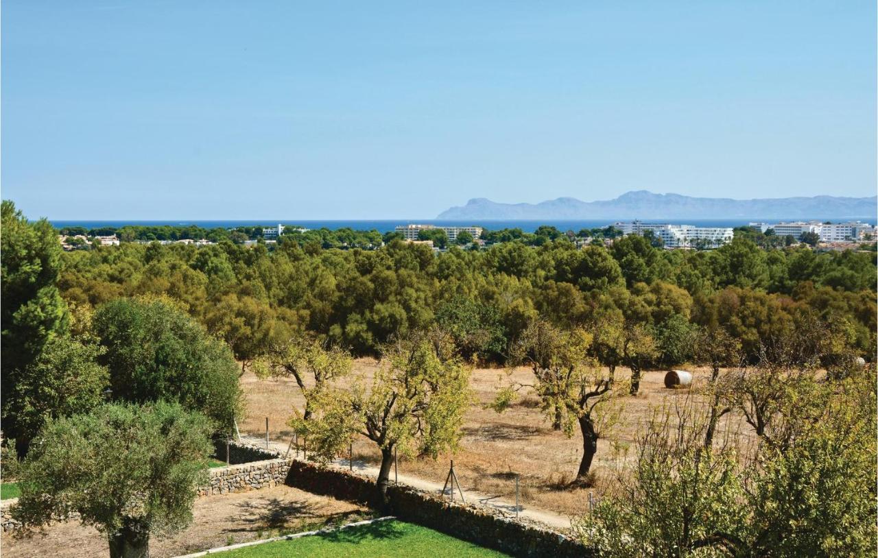 Hébergement de vacances Awesome In Port Dalcudia With Kitchen *
