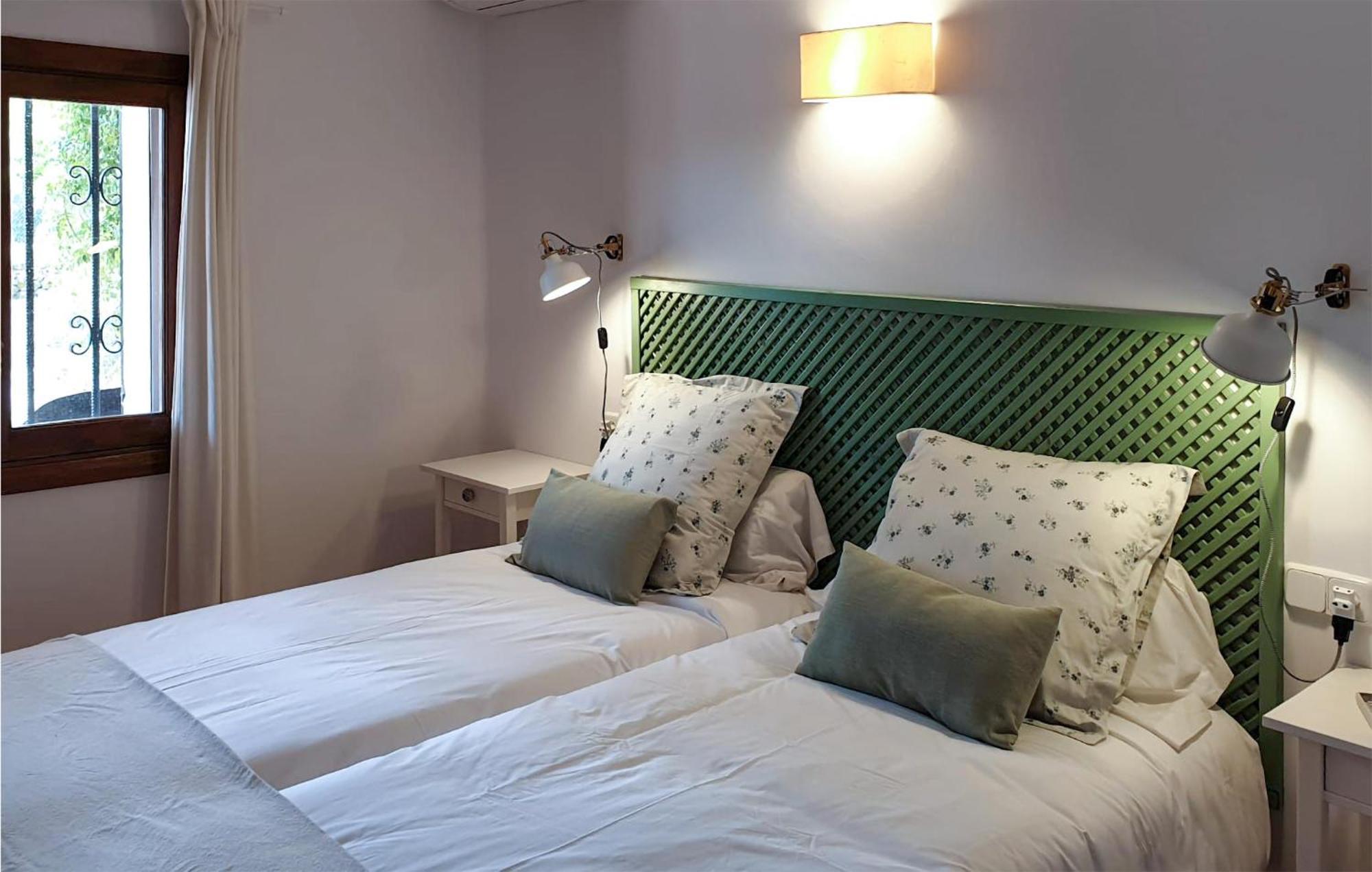 Awesome In Port Dalcudia With Kitchen * Port d'Alcúdia