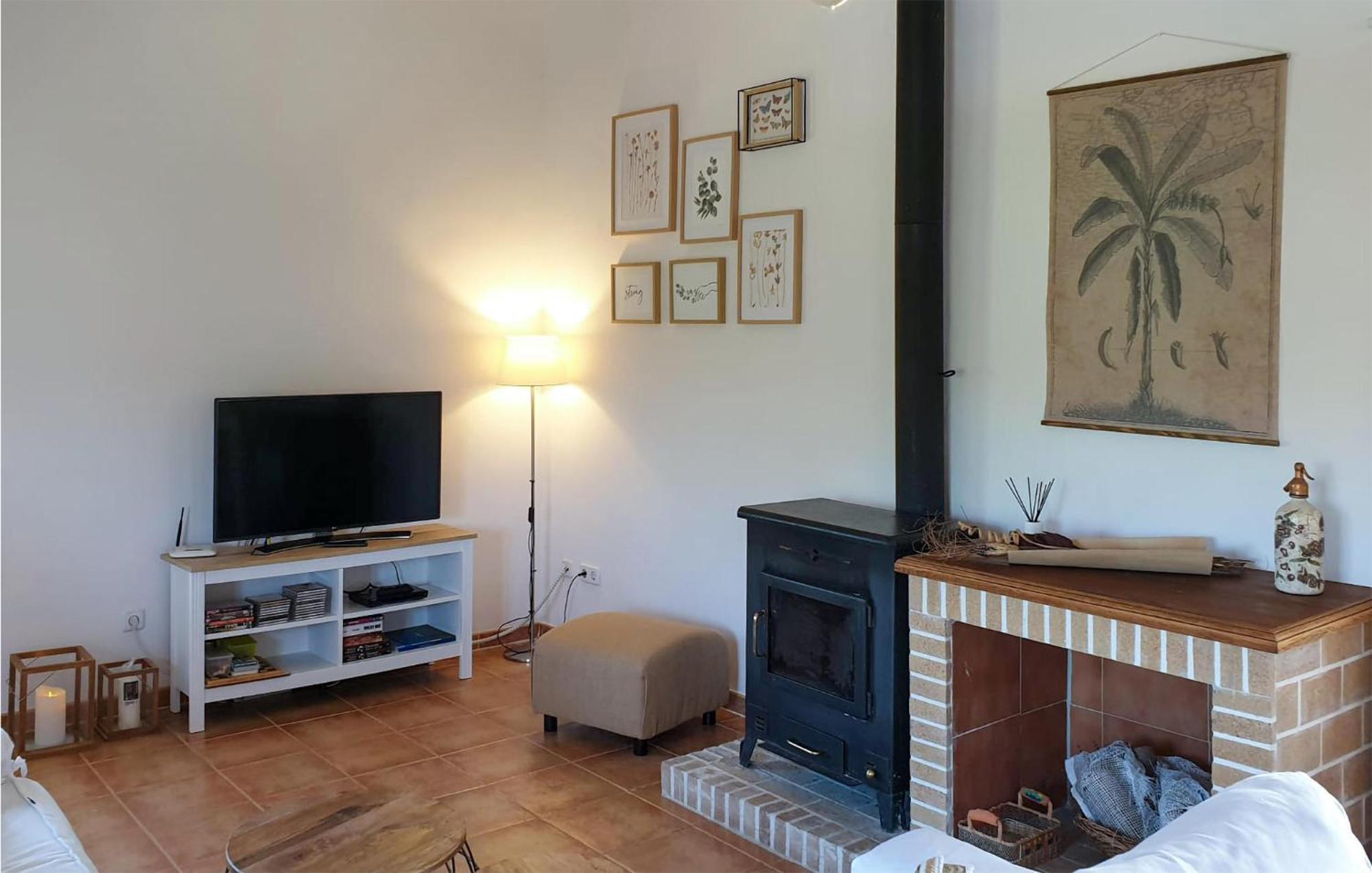 Awesome In Port Dalcudia With Kitchen Hébergement de vacances *